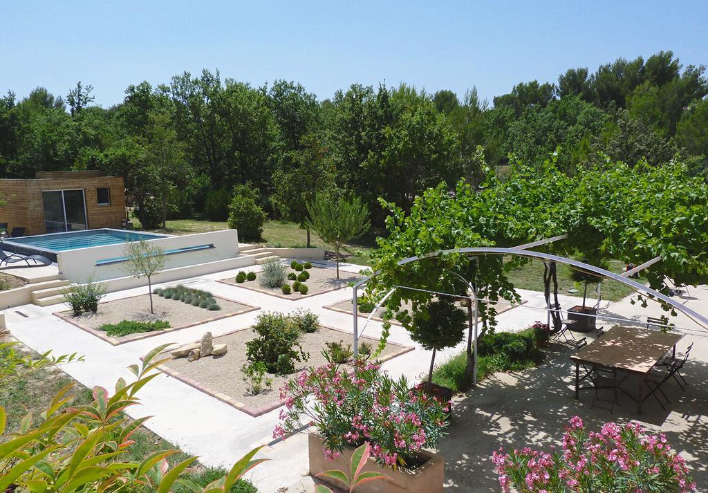 Bed and Breakfast Le Mas De Pie Caud Rognes Экстерьер фото