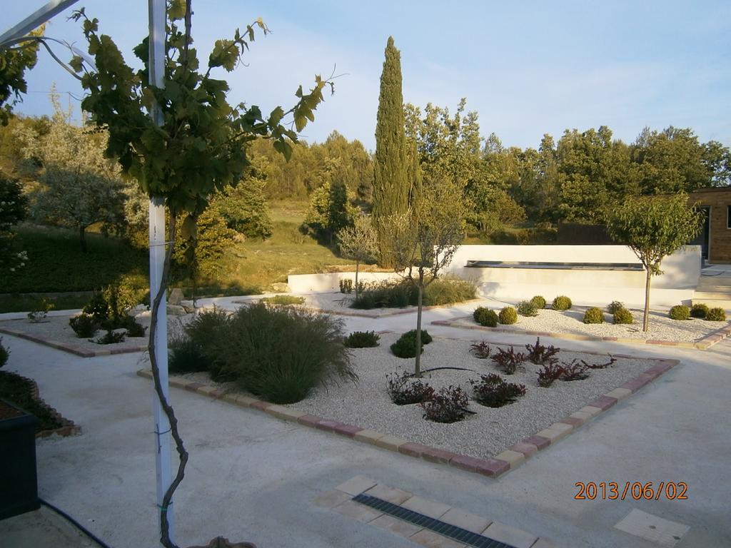Bed and Breakfast Le Mas De Pie Caud Rognes Экстерьер фото